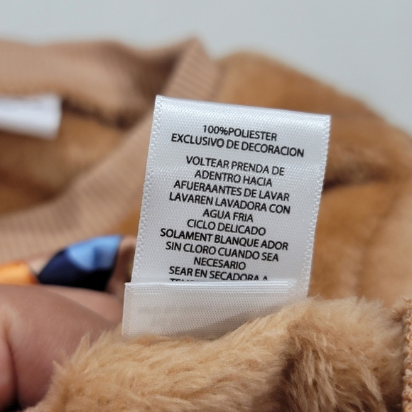 NEW Disney Bluey "merry" cozy Woobie Pullover size 18M Unisex - Picture 14 of 17